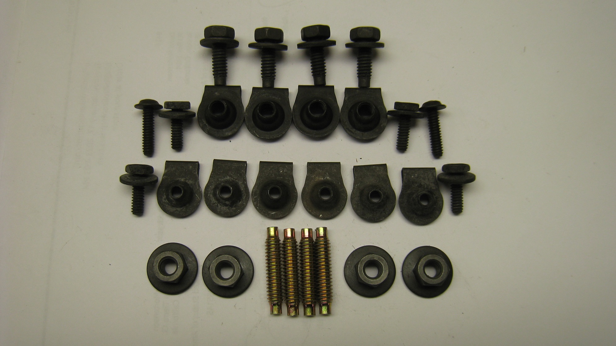 Rear Valence Attachment Pkg.-70 Cuda