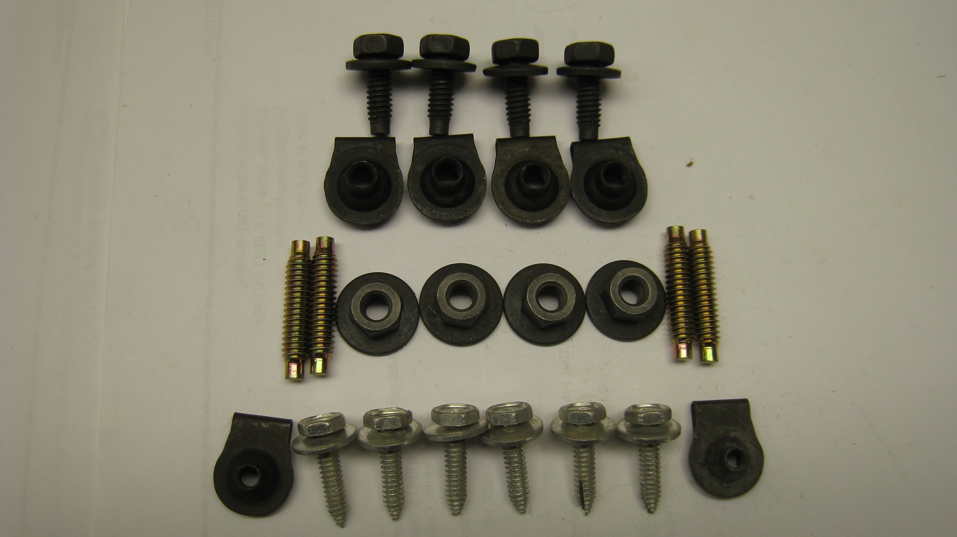 Rear Valence Attachment Pkg.-70-71 Challenger