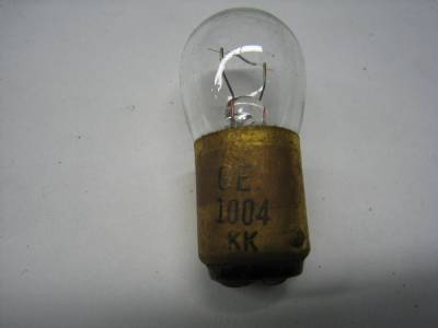 Dome Lamp/Trunk or Underhood Lamp Bulb